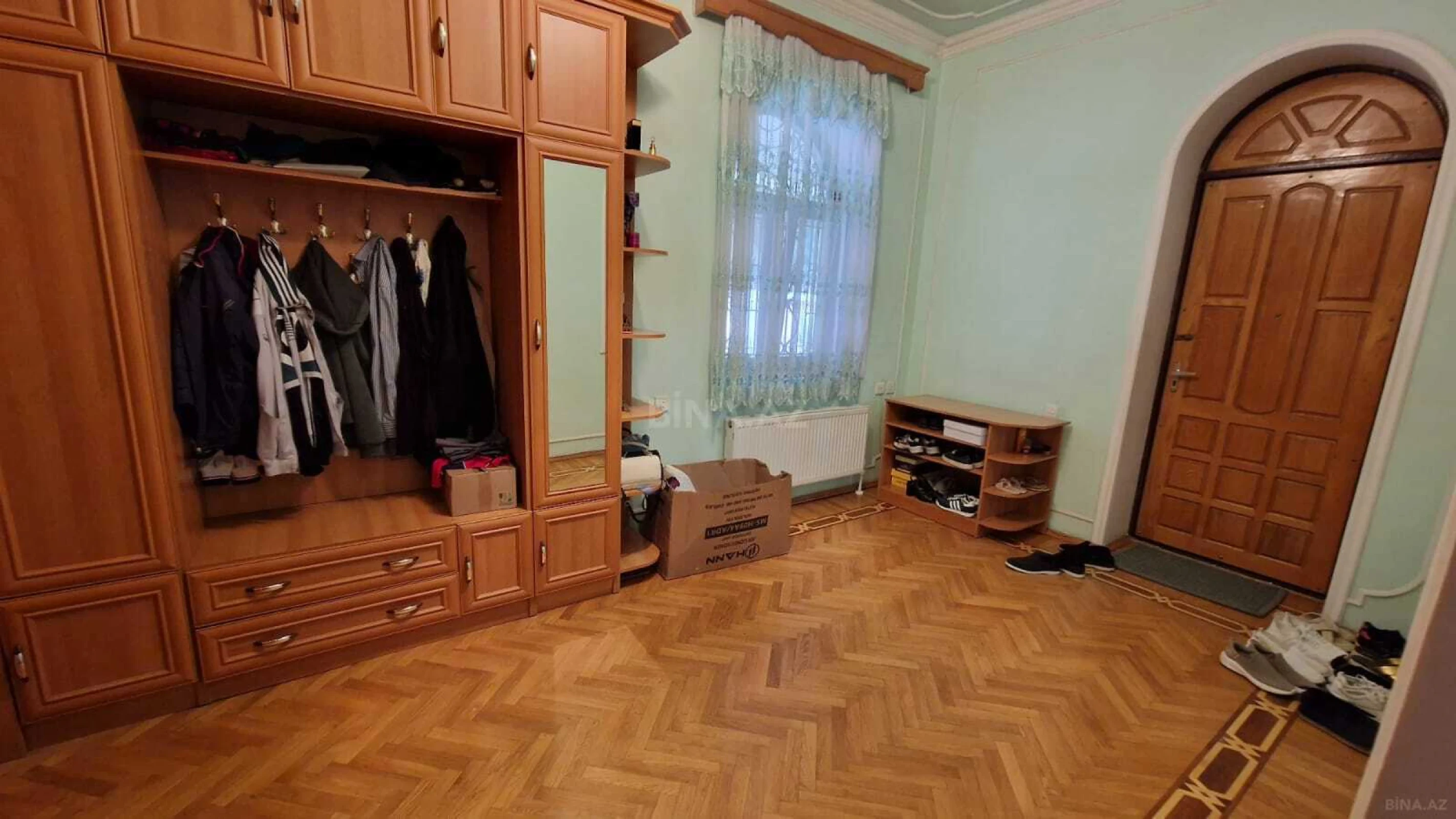 Satılır 7 otaqlı həyət evi 450 m²
