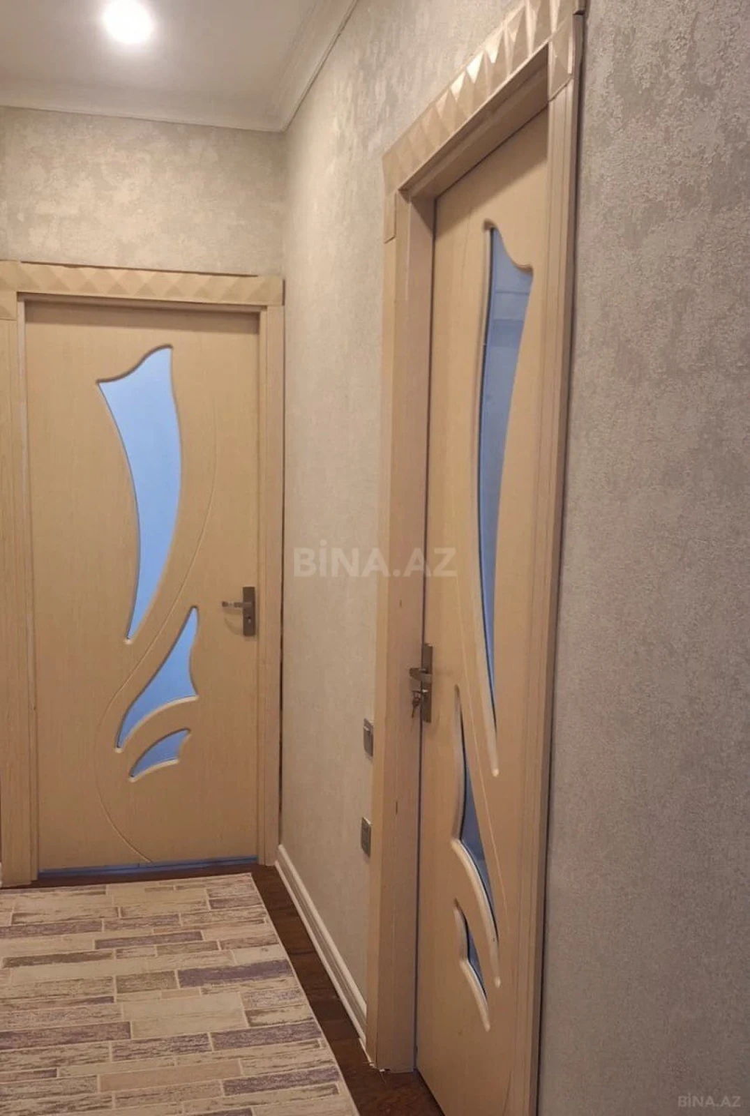 Satılır 2 otaqlı mənzil 78 m²