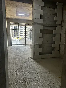 Satılır 1 otaqlı mənzil 40.7 m²