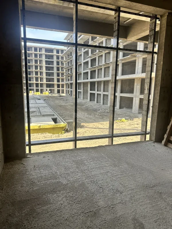 Satılır 1 otaqlı mənzil 40.7 m²