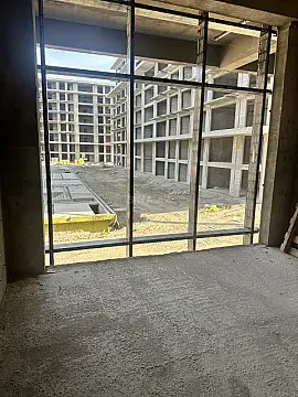 Satılır 1 otaqlı mənzil 40.7 m²