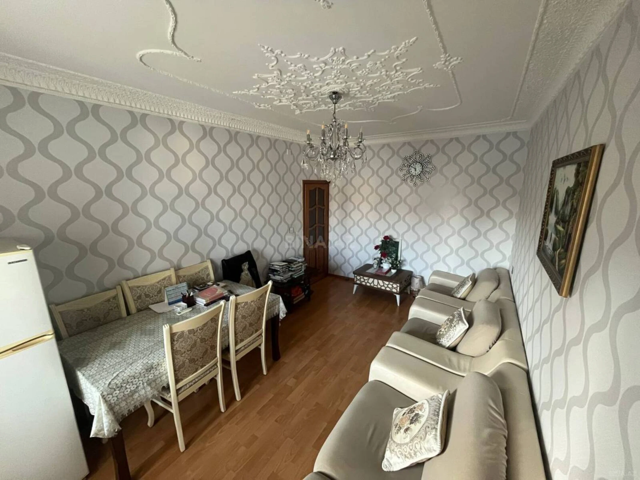 Satılır 4 otaqlı mənzil 110 m²