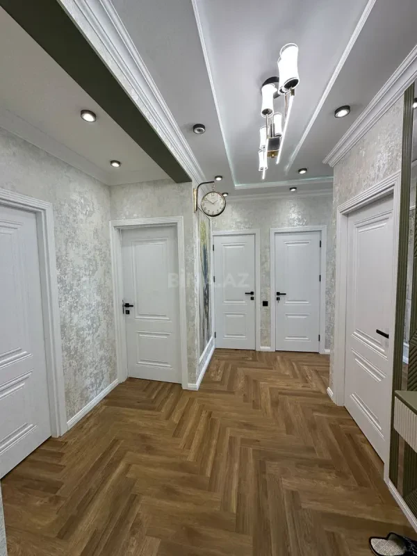 Satılır 3 otaqlı mənzil 80 m²