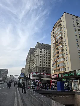 Satılır 3 otaqlı mənzil 95 m²