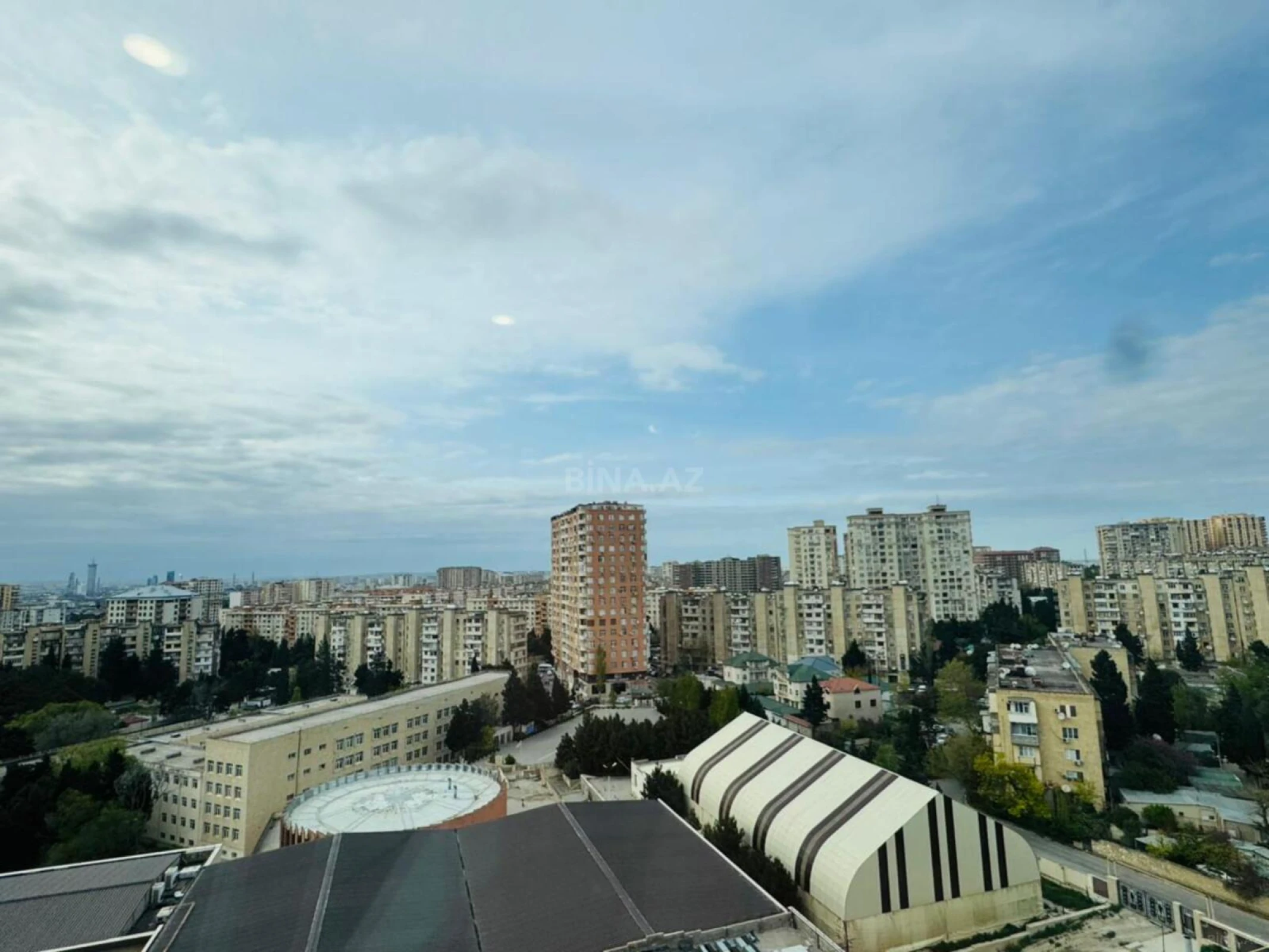 Satılır 2 otaqlı mənzil 55 m²