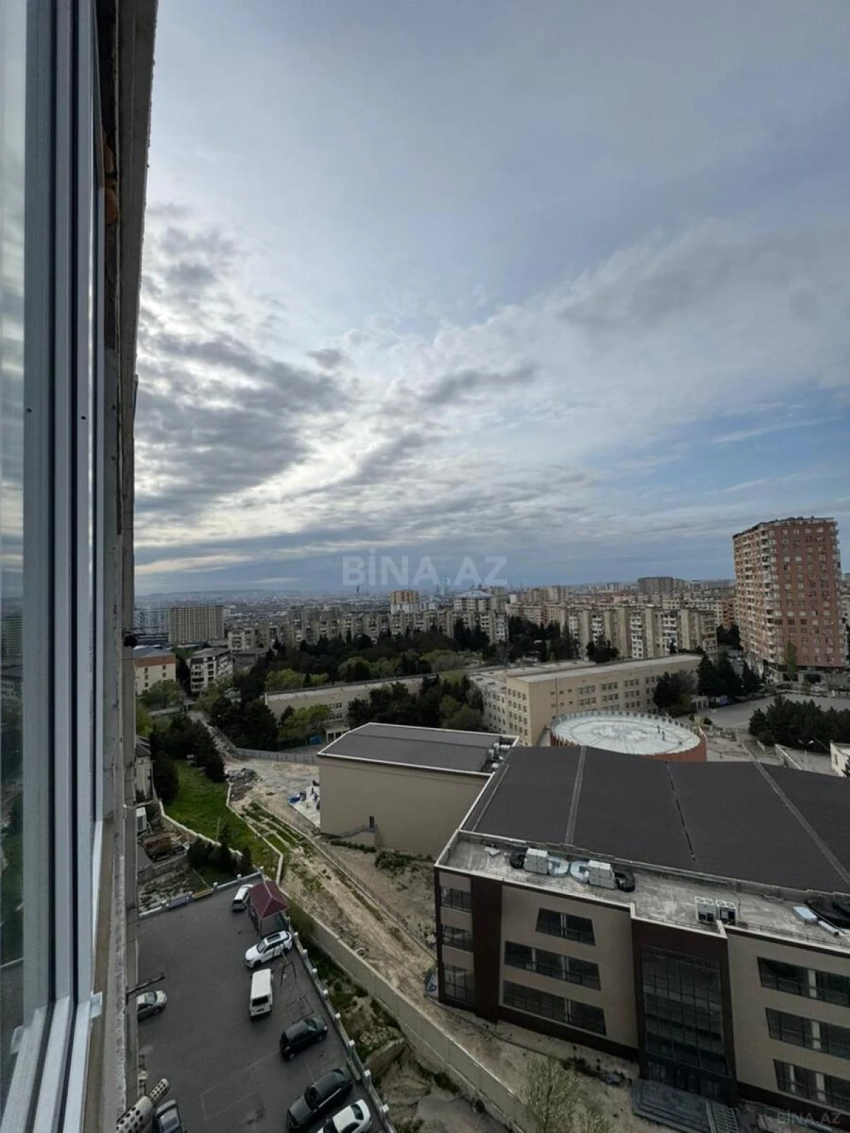 Satılır 2 otaqlı mənzil 55 m²