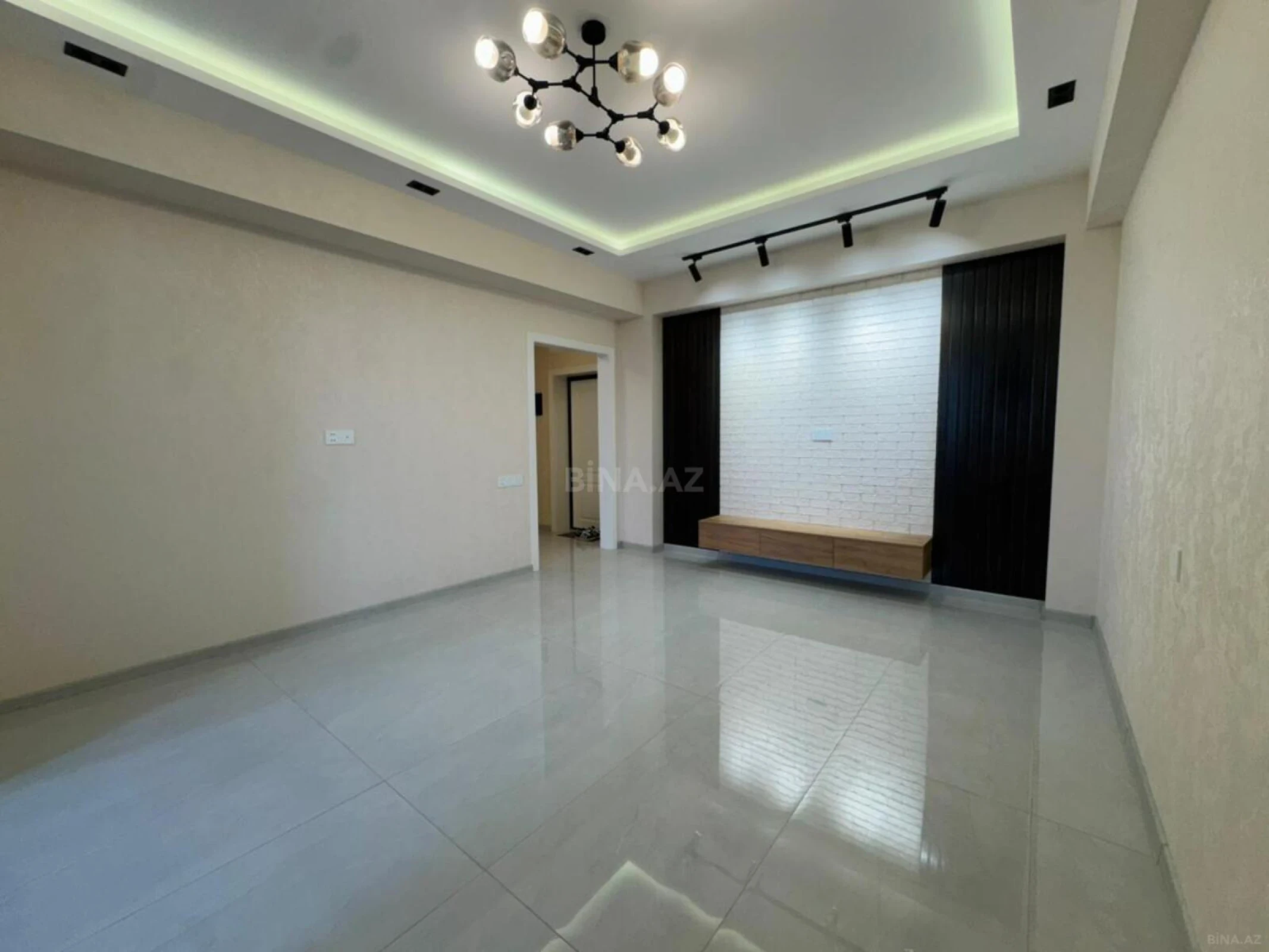 Satılır 2 otaqlı mənzil 55 m²