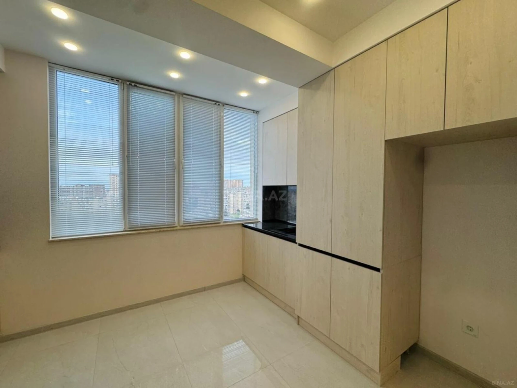 Satılır 2 otaqlı mənzil 55 m²
