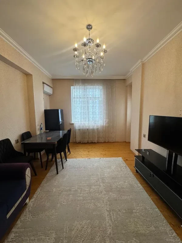 Satılır 2 otaqlı mənzil 42 m²
