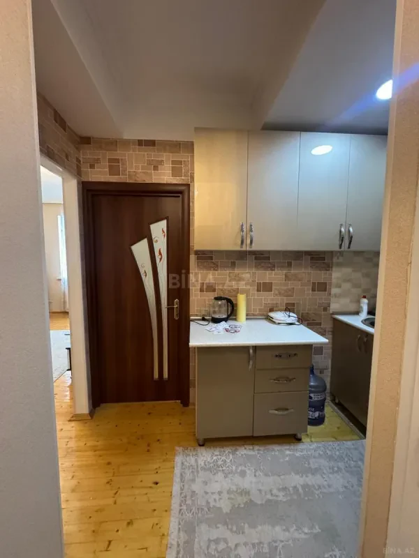 Satılır 2 otaqlı mənzil 42 m²