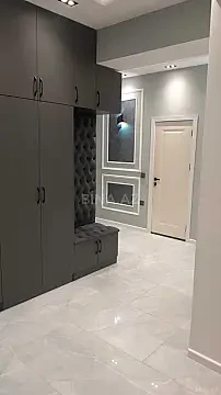 Kirayə verilir 2 otaqlı mənzil 61 m²