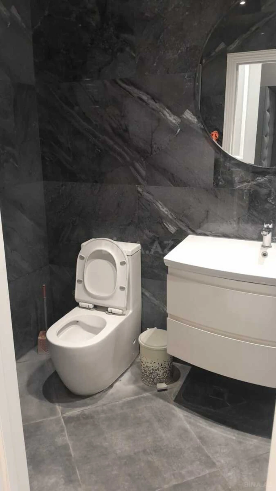Kirayə verilir 2 otaqlı mənzil 61 m²
