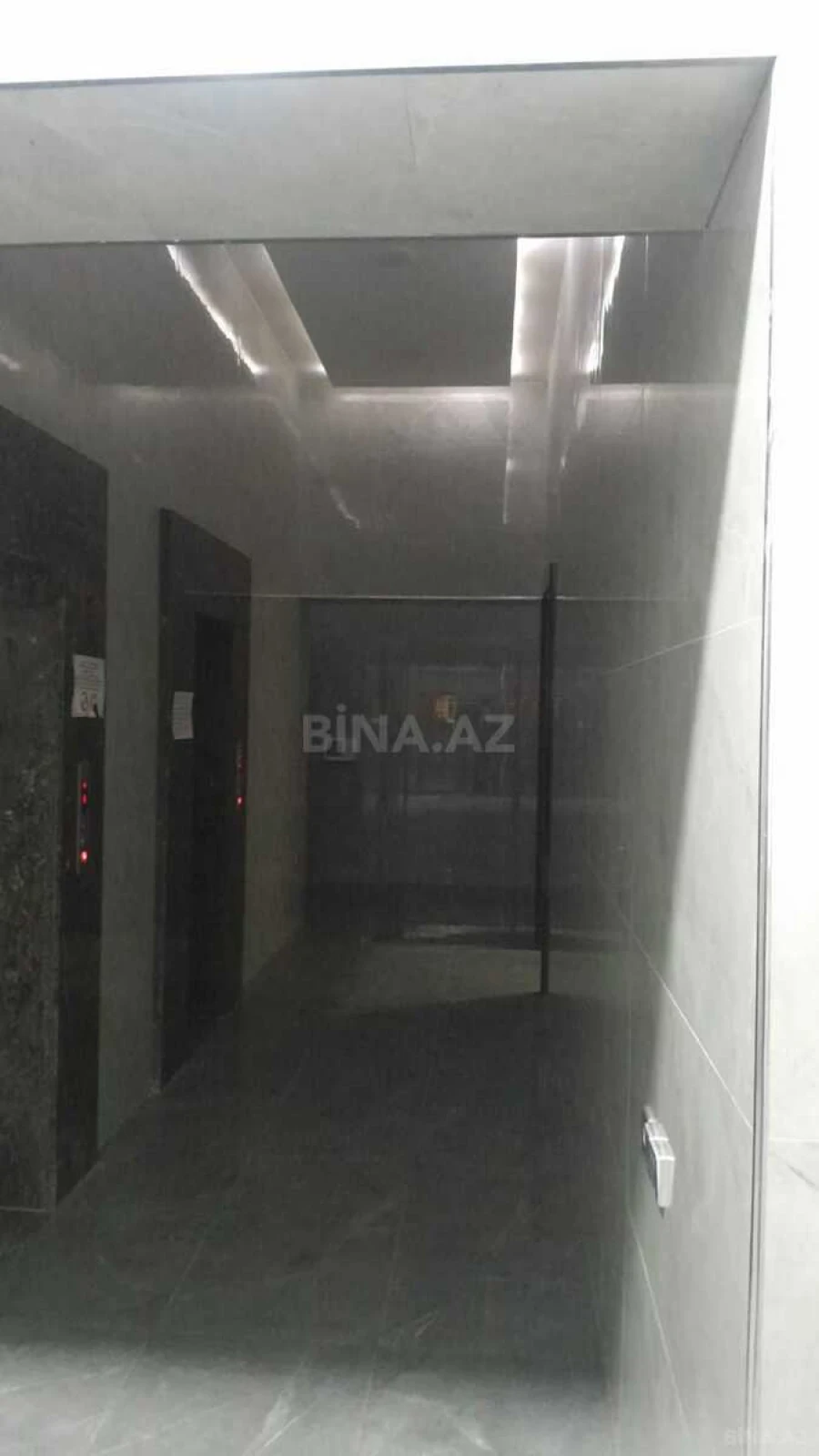 Kirayə verilir 2 otaqlı mənzil 61 m²