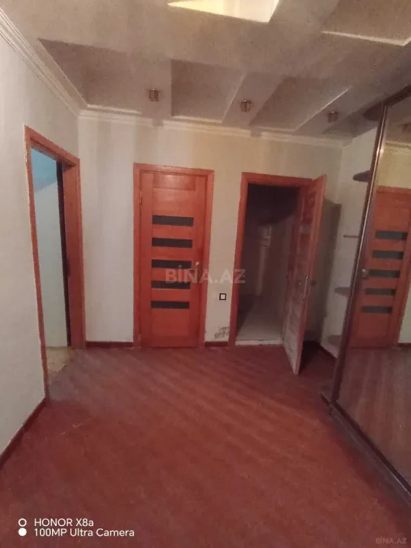 Satılır 2 otaqlı mənzil 90 m²