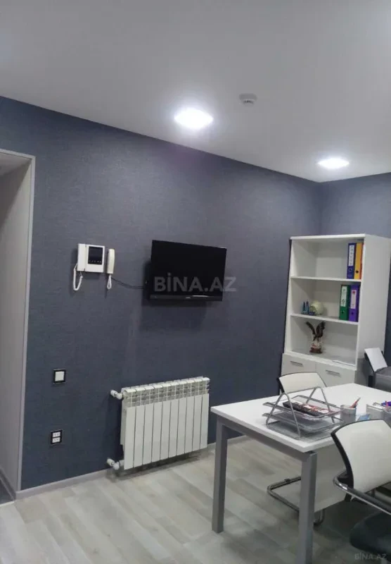 Kirayə verilir 2 otaqlı ofis 55 m²
