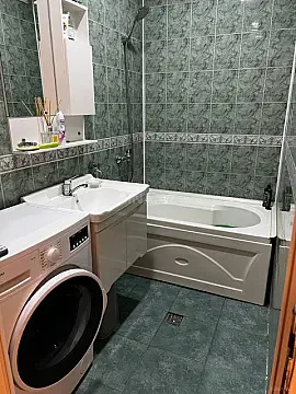 Kirayə verilir 3 otaqlı mənzil 80 m²