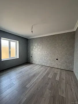Satılır 5 otaqlı həyət evi 140 m²