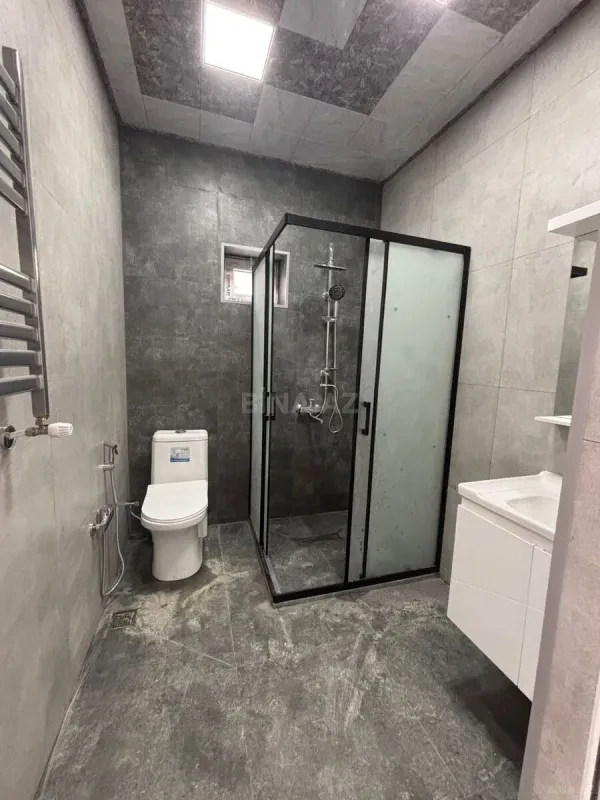 Satılır 5 otaqlı həyət evi 140 m²