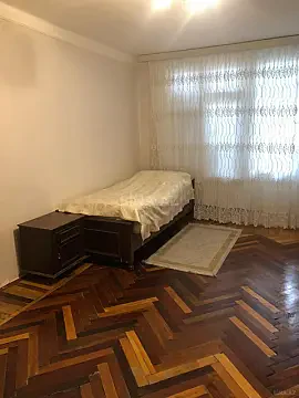 Kirayə verilir 2 otaqlı mənzil 50 m²