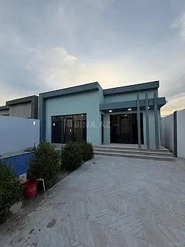 Satılır 4 otaqlı həyət evi 140 m²