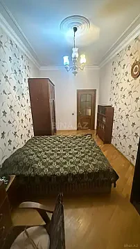 Kirayə verilir 2 otaqlı mənzil 65 m²