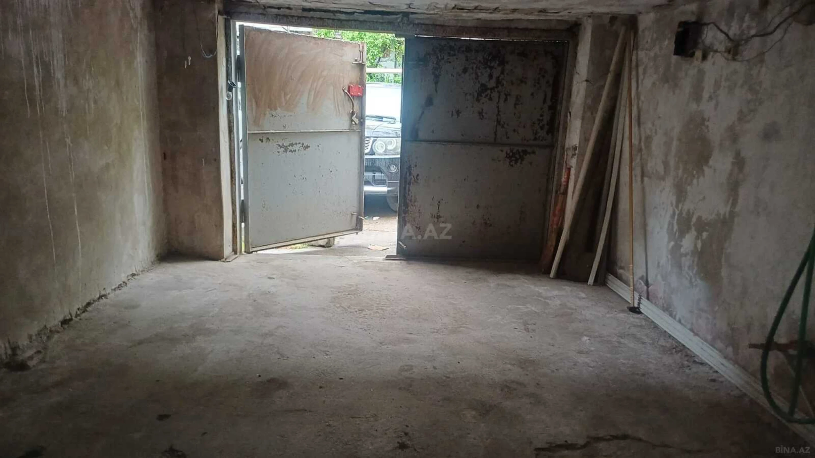 Satılır qaraj 20 m²