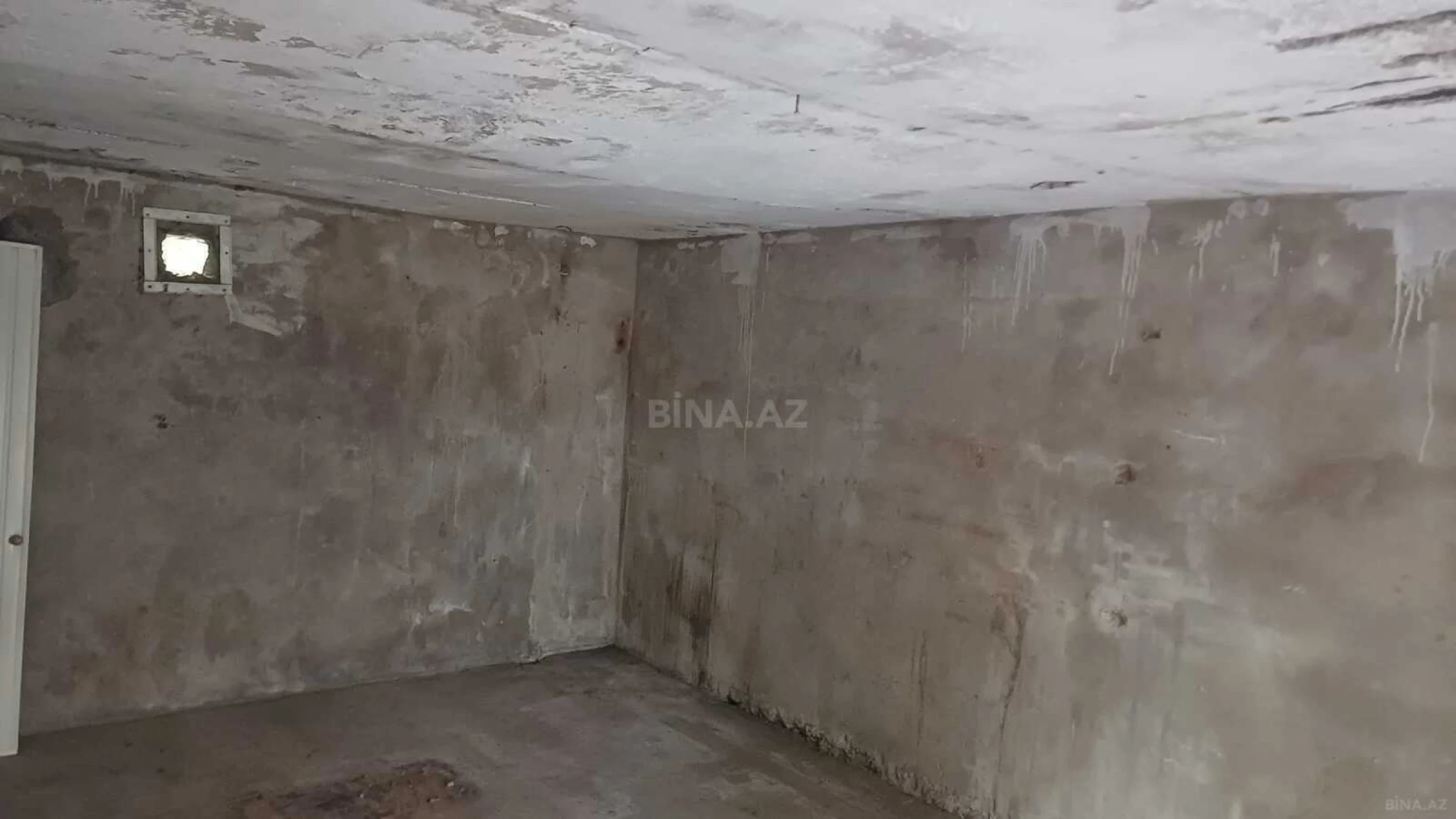 Satılır qaraj 20 m²