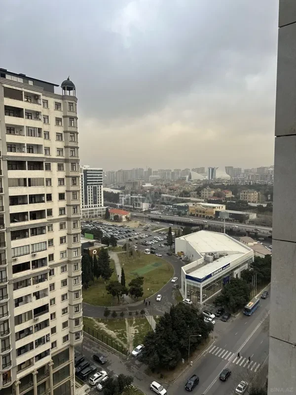 Satılır 2 otaqlı mənzil 68.3 m²
