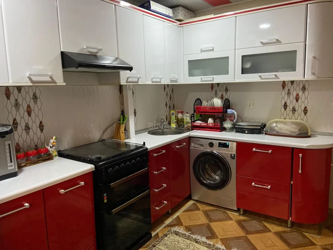 Satılır 2 otaqlı mənzil 60 m²