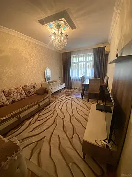 Satılır 2 otaqlı mənzil 60 m²