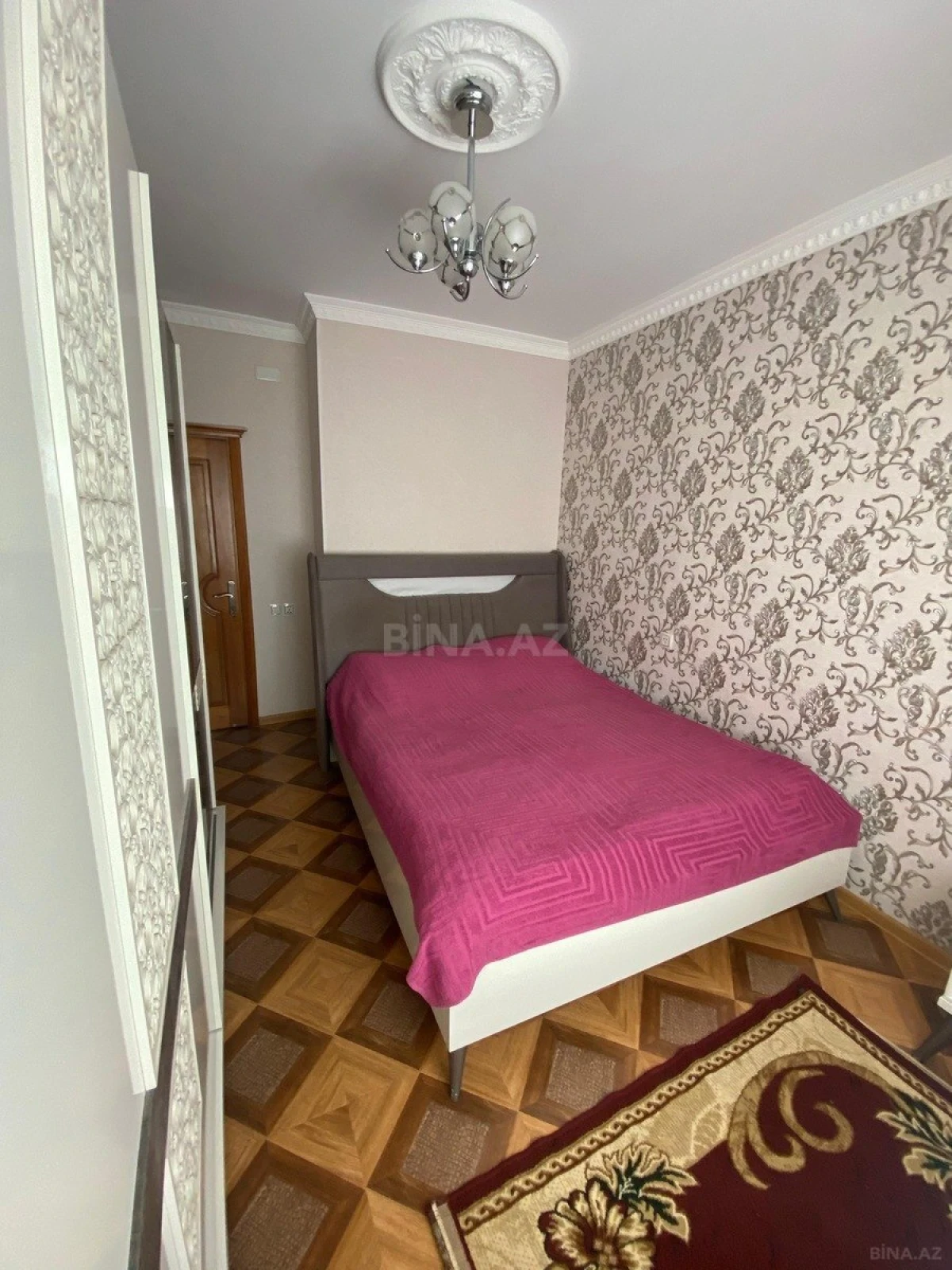 Satılır 2 otaqlı mənzil 60 m²