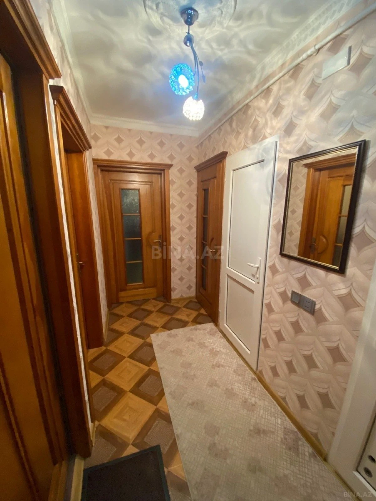 Satılır 2 otaqlı mənzil 60 m²
