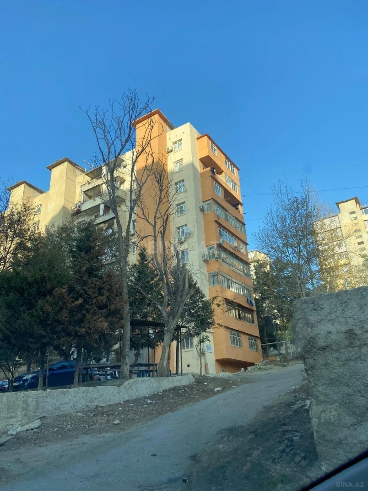 Satılır 2 otaqlı mənzil 60 m²