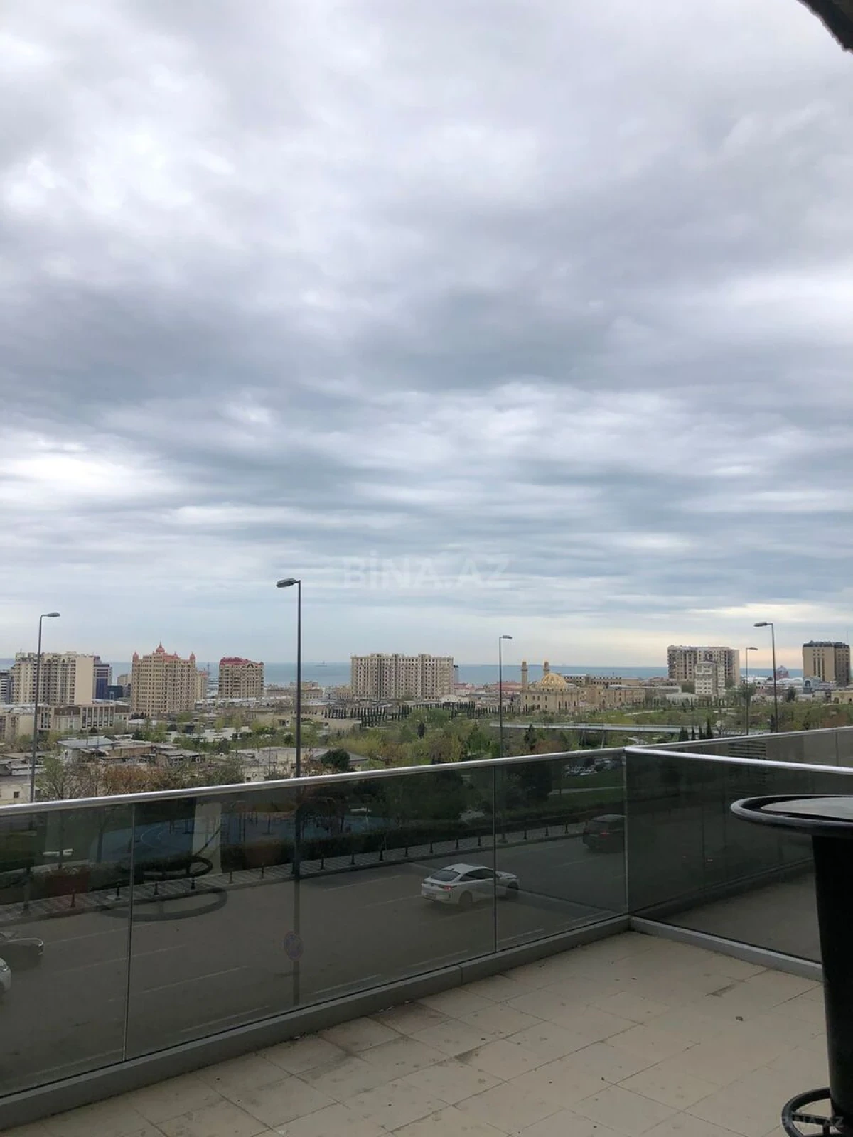 Kirayə verilir 3 otaqlı ofis 150 m²