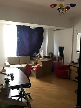 Kirayə verilir 3 otaqlı ofis 150 m²