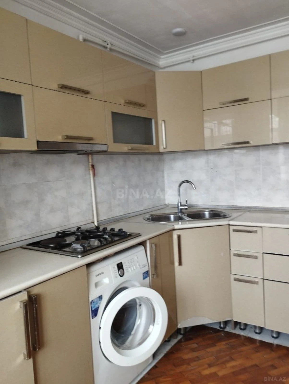 Satılır 3 otaqlı mənzil 80 m²