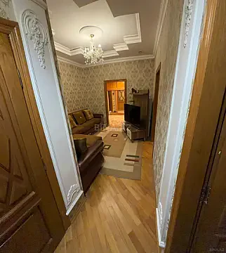 Kirayə verilir 3 otaqlı mənzil 110 m²