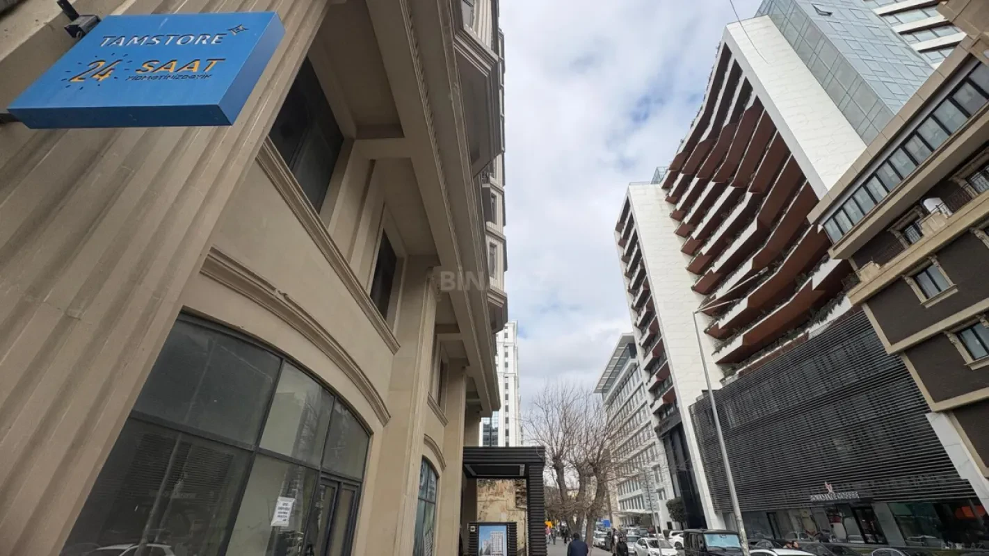 Satılır 2 otaqlı mənzil 99 m²