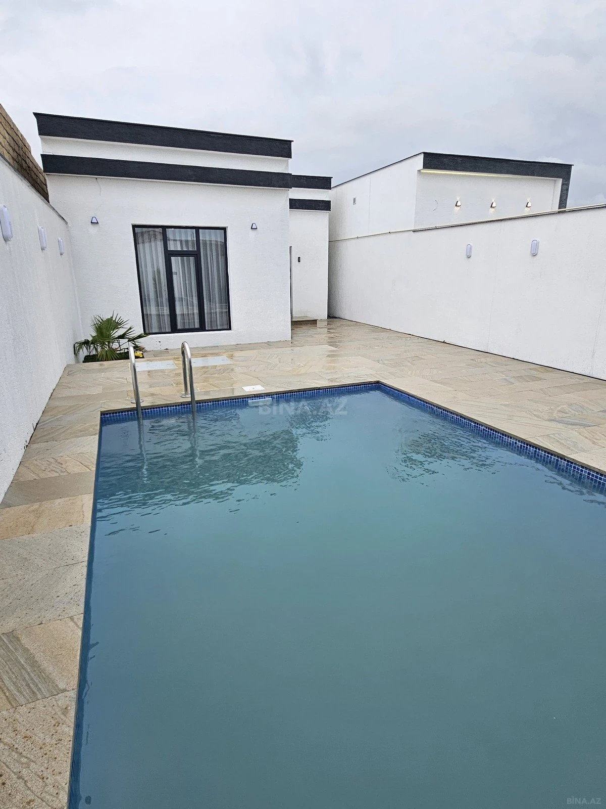 Satılır 3 otaqlı həyət evi 90 m²