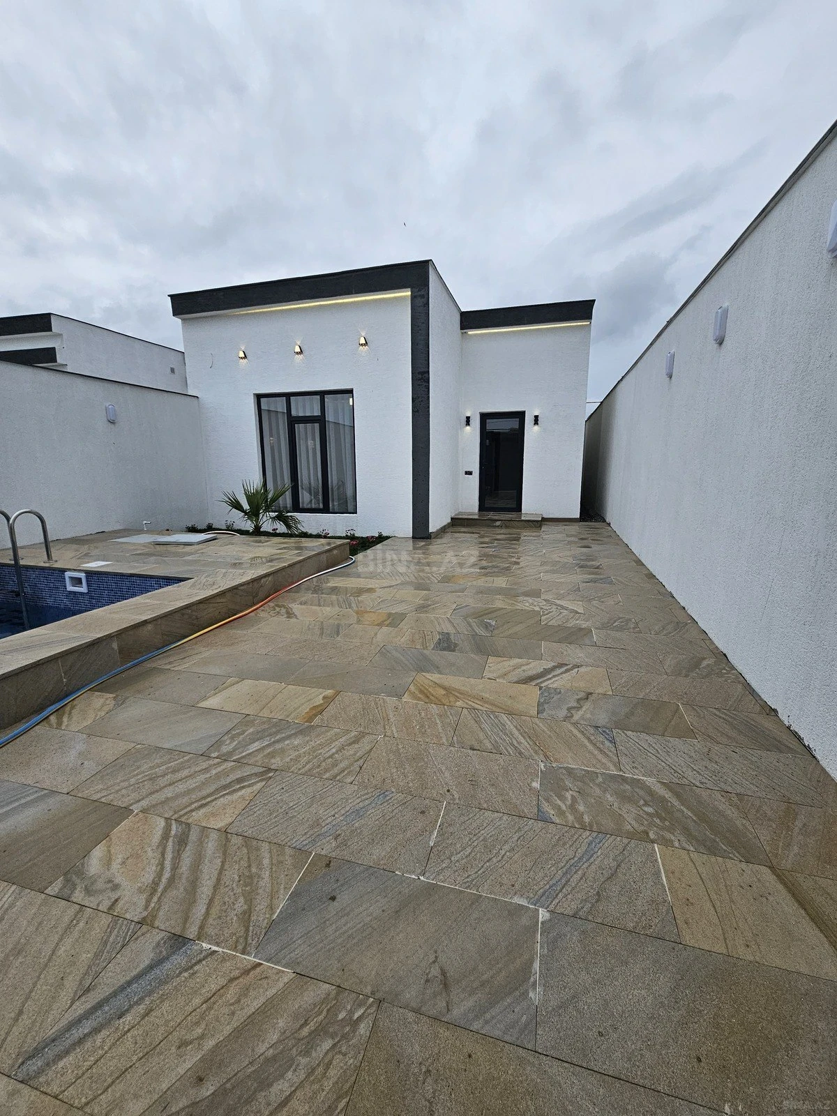 Satılır 3 otaqlı həyət evi 90 m²