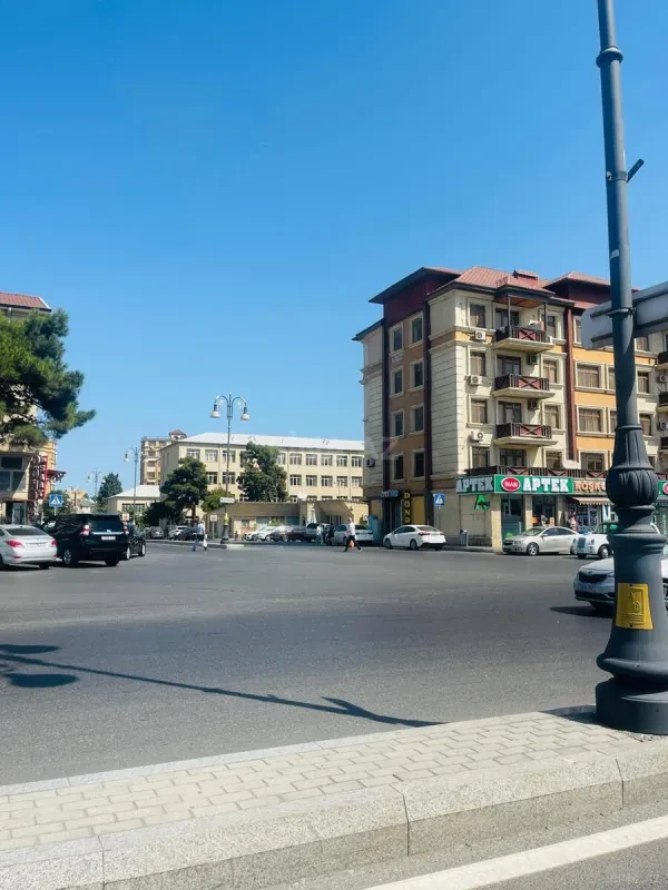 Satılır 3 otaqlı mənzil 55 m²