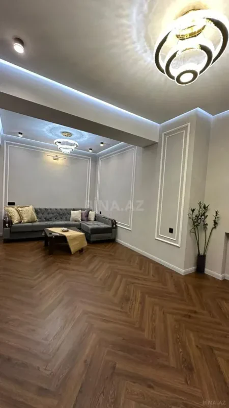Kirayə verilir 2 otaqlı mənzil 80 m²