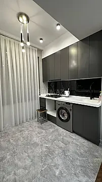 Kirayə verilir 2 otaqlı mənzil 80 m²