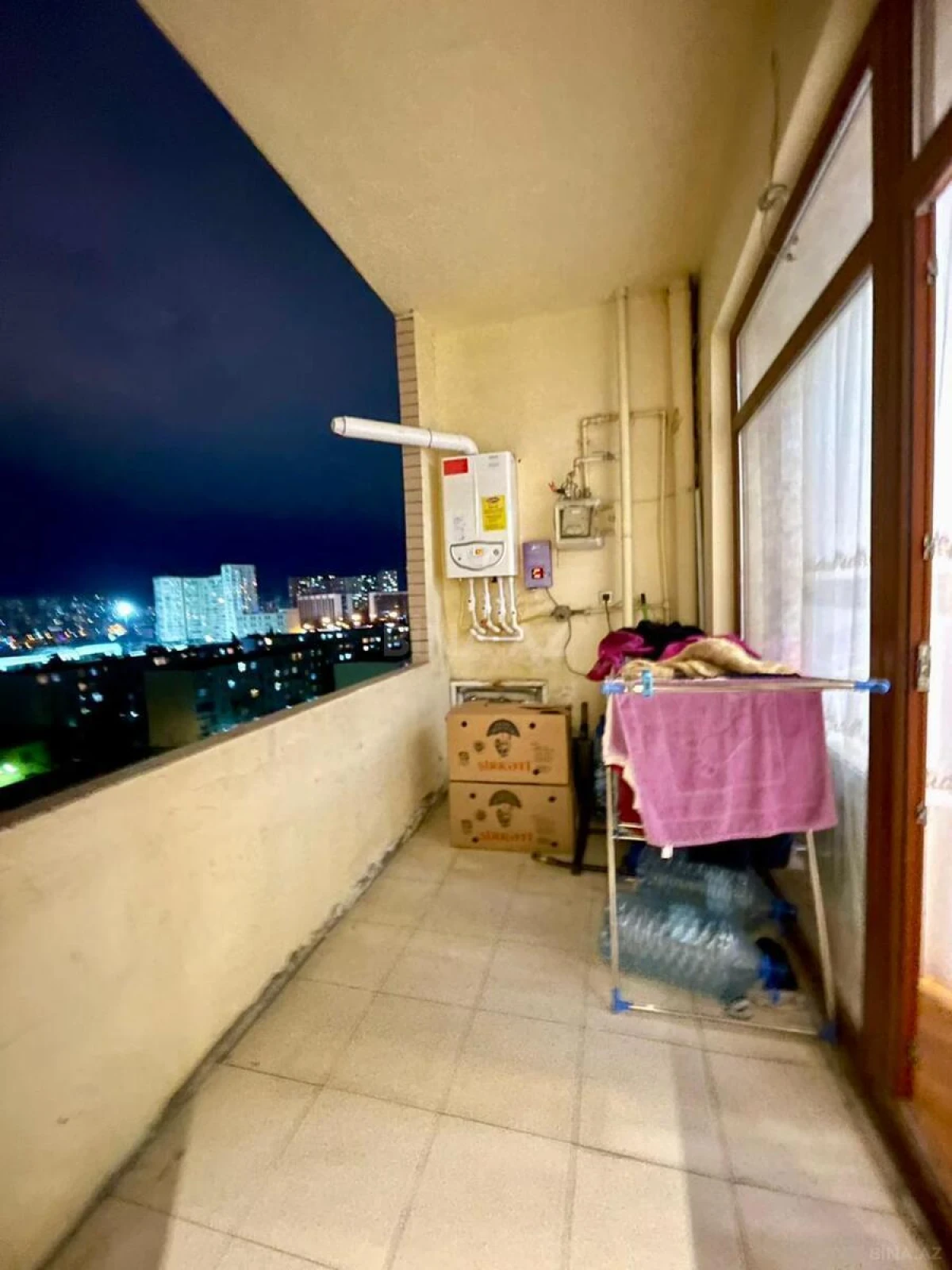 Kirayə verilir 2 otaqlı mənzil 70 m²