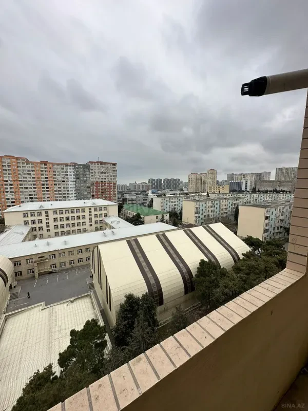 Kirayə verilir 2 otaqlı mənzil 70 m²