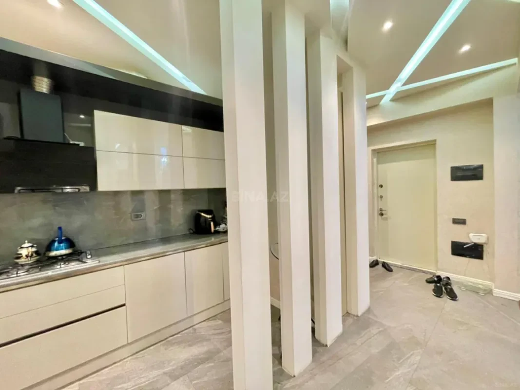 Kirayə verilir 2 otaqlı mənzil 70 m²