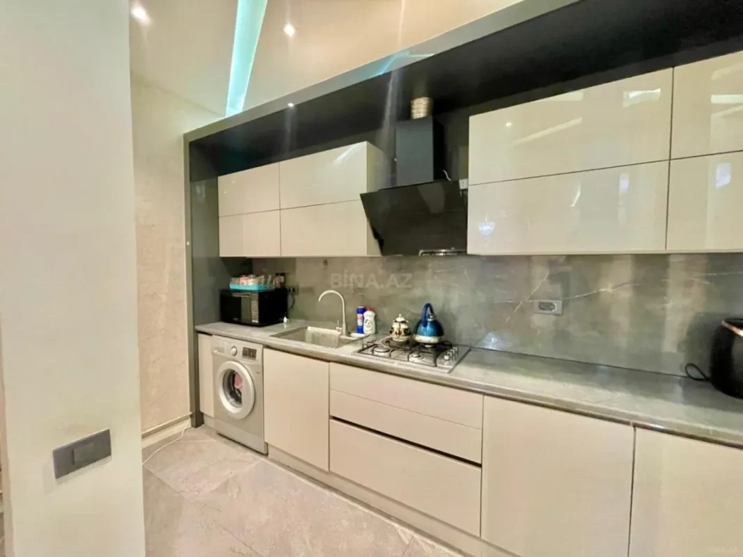 Kirayə verilir 2 otaqlı mənzil 70 m²