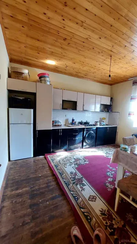 Satılır 3 otaqlı həyət evi 105 m²