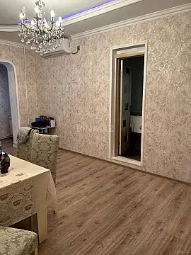 Kirayə verilir 2 otaqlı mənzil 70 m²