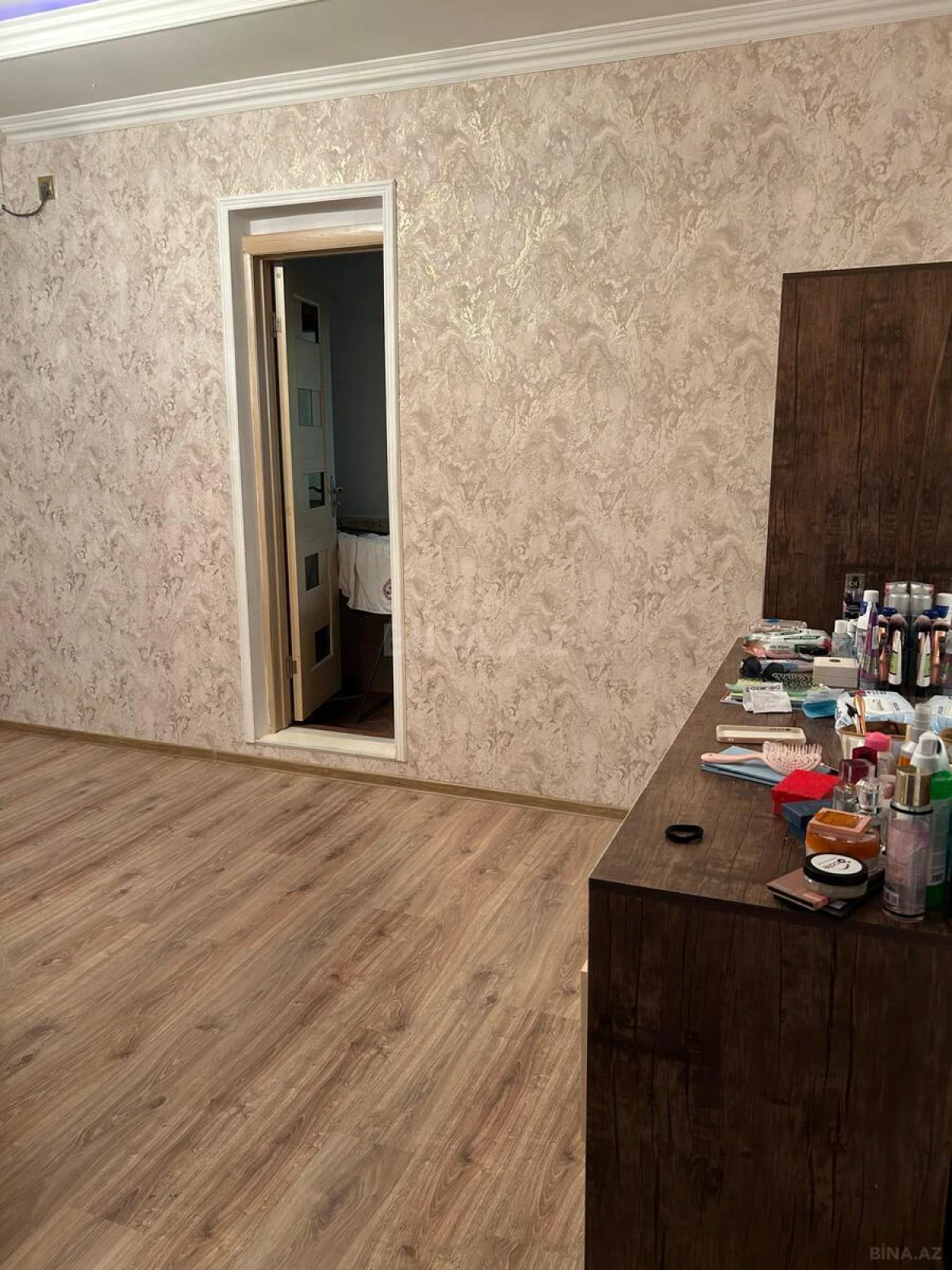 Kirayə verilir 2 otaqlı mənzil 70 m²